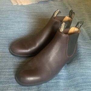 BLUNDSTONE Boots // Size AU 9.5 / US 8.5